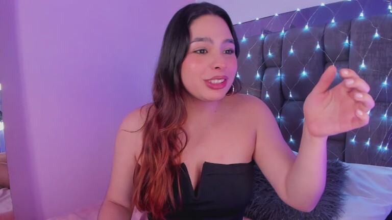 AnnaWhhitte's Streamate show and profile