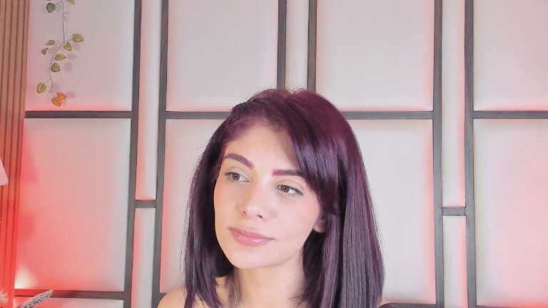 BrianaWells's Streamate show and profile