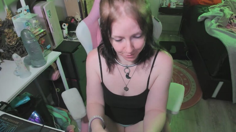 Juvia's Streamate show and profile