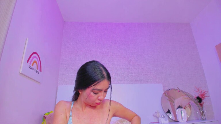 OliviaPagani's Streamate show and profile