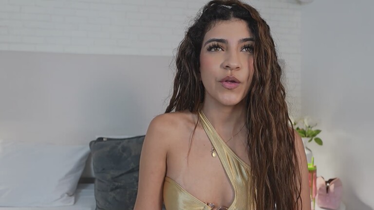 VictoriaJoliegb's Streamate show and profile
