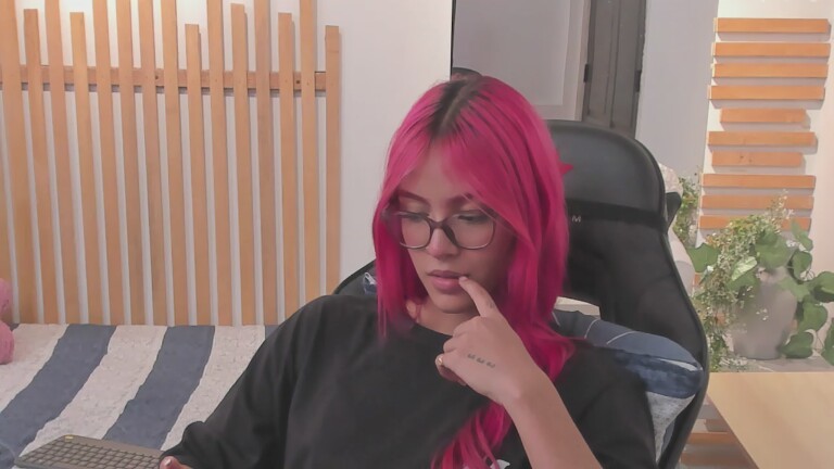 KristensClark's Streamate show and profile