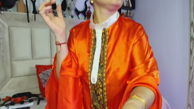 MoiraDevil's Streamate show and profile