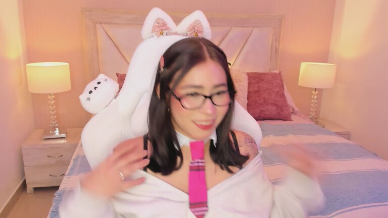 SophiaColinns's Streamate show and profile