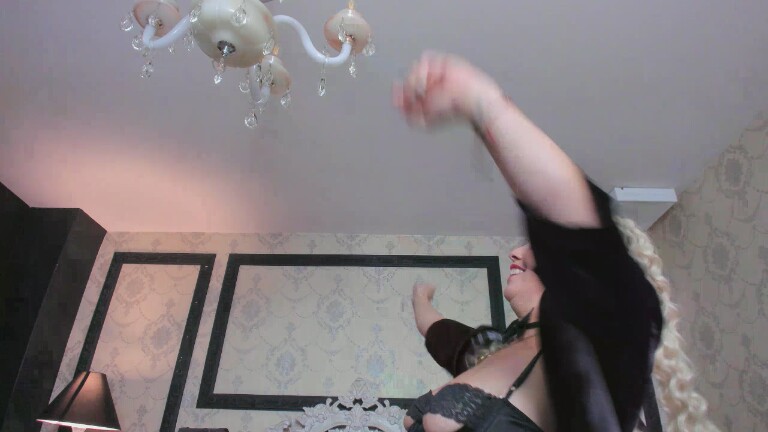 MadisonBecker's Streamate show and profile