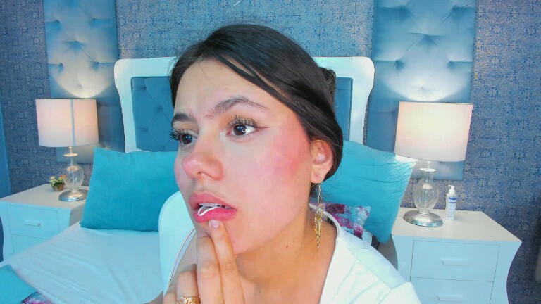 SusyLuv's Streamate show and profile