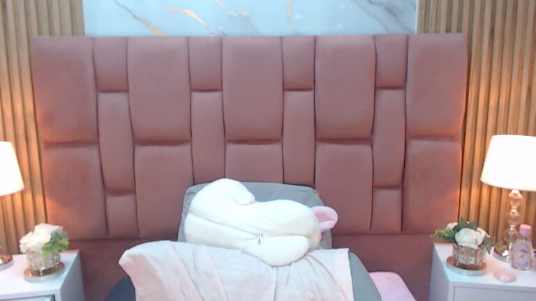 Sally_Boogie's Streamate show and profile