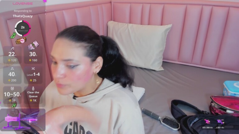 tiffany_glow1's Streamate show and profile