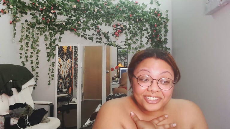 HolleyNicholes's Streamate show and profile